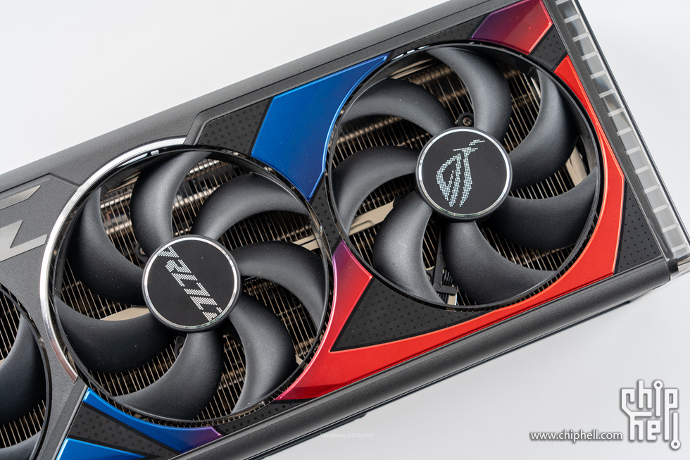 rog创世神装机视频,rog创世神细节