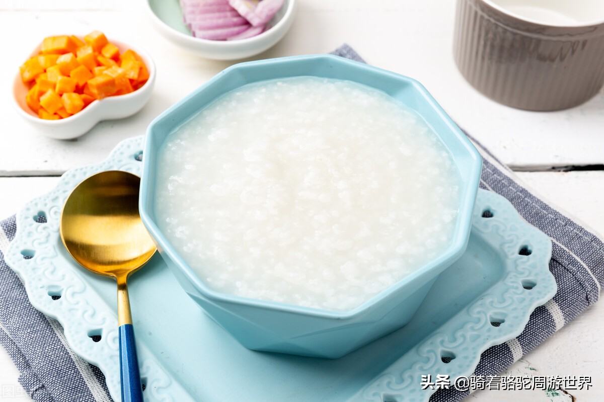 妈妈煮的粥又香又甜,妈妈熬的粥永远是最美味的食物