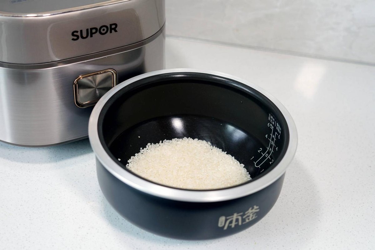 苏泊尔各个型号远红外电饭煲区别,最好的苏泊尔电饭煲