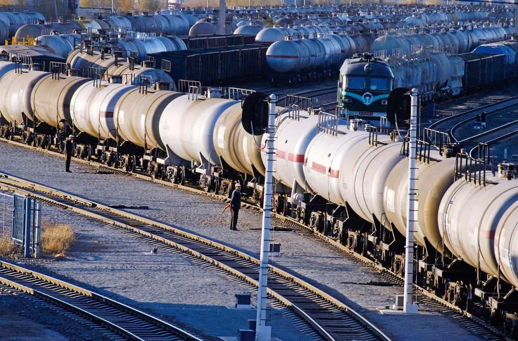 石油价格波动近十年走势,2023年国际石油价格为什么会下跌