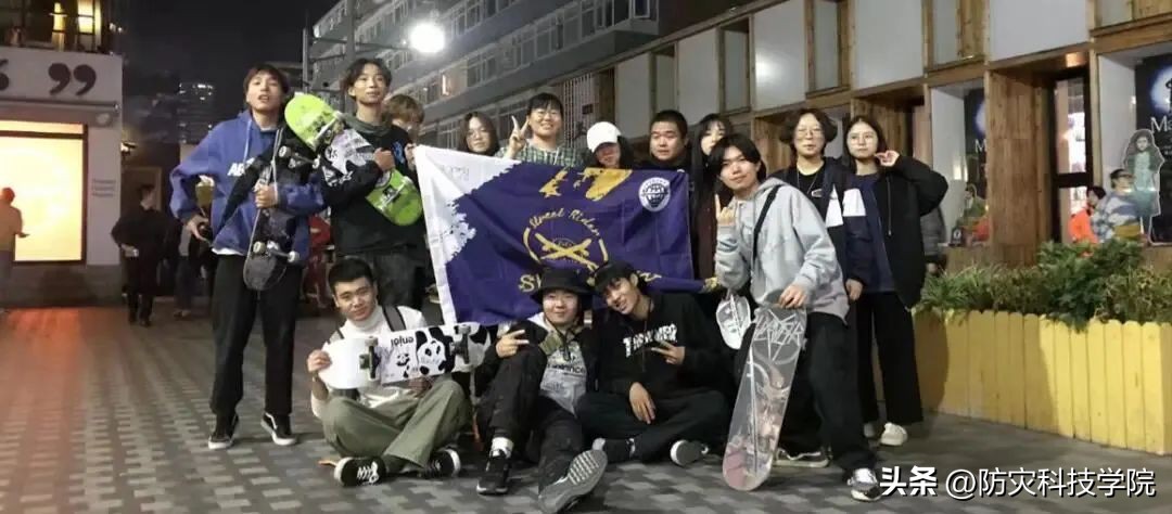 小学生参观防灾减灾教育馆,参观防灾减灾教育馆的感受