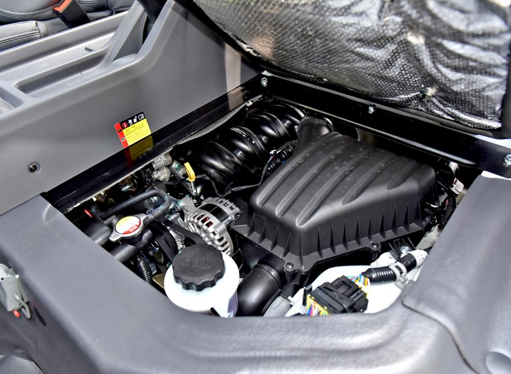 五菱龙卡办齐上路多少钱,五菱龙卡拉货跑全国