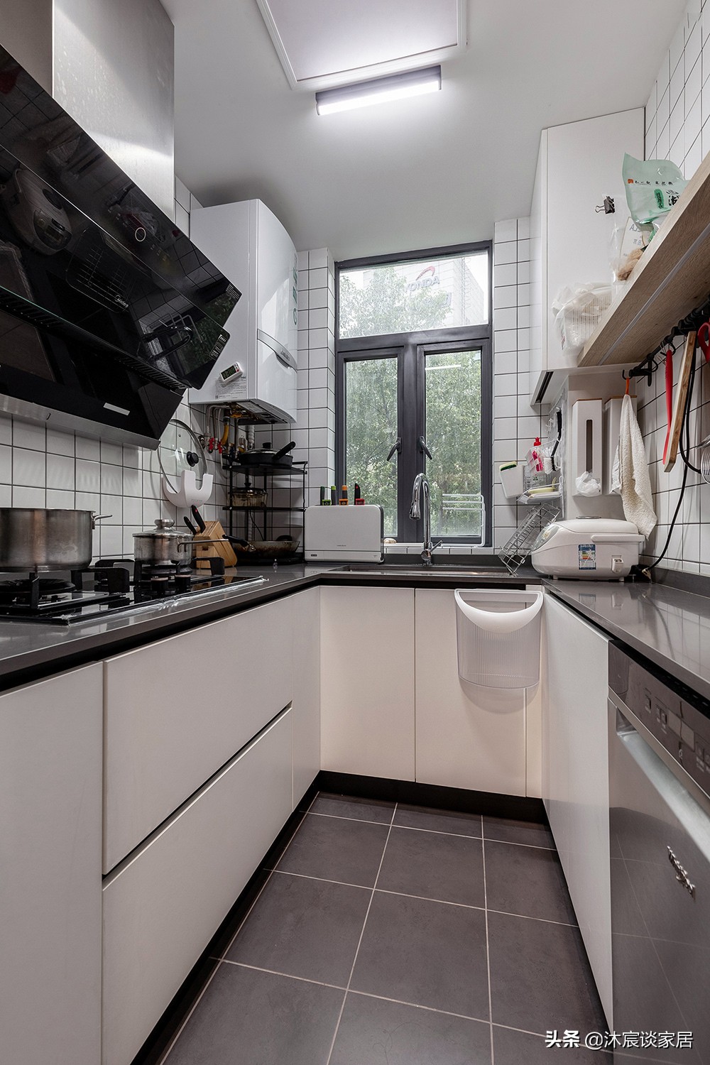 上海一套温馨亲子宅，室内简洁精致，树屋设计很实用，生活好幸福