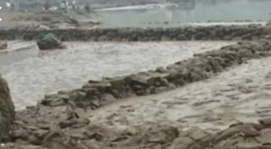 400亩良田一夜之间变成一个大湖,广西400亩田竟然一夜间变吨湖