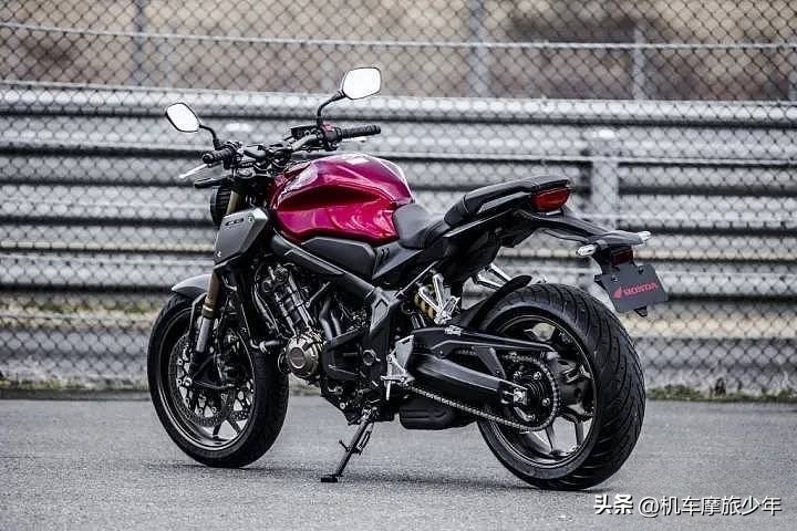 狂降7000元的复古街车本田CB650R，还是骂声如潮？