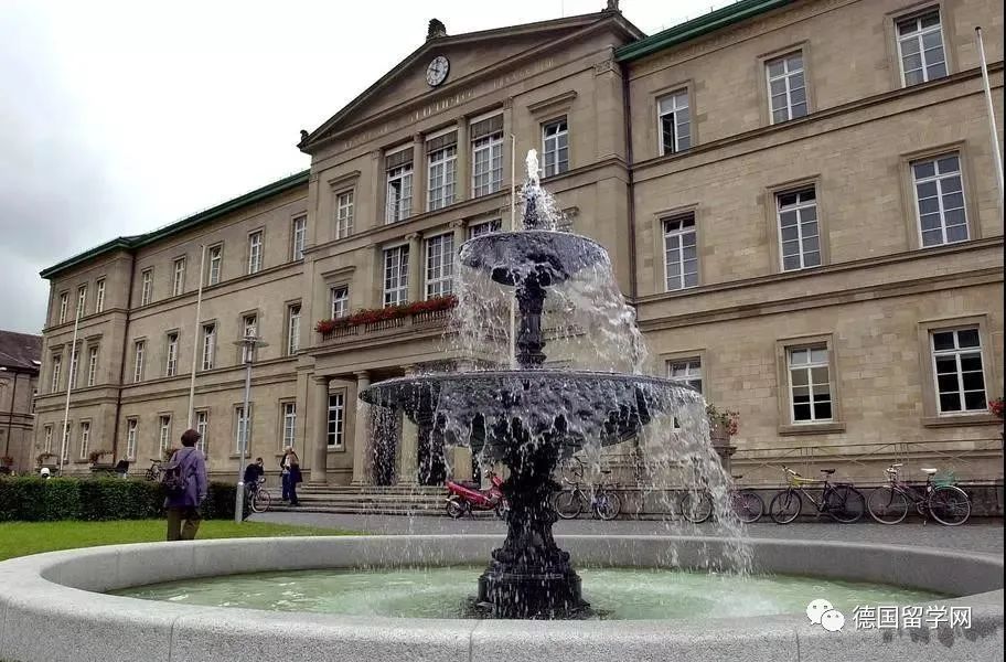 德国公立学校入学条件,德国秋季入学什么时间开始申请