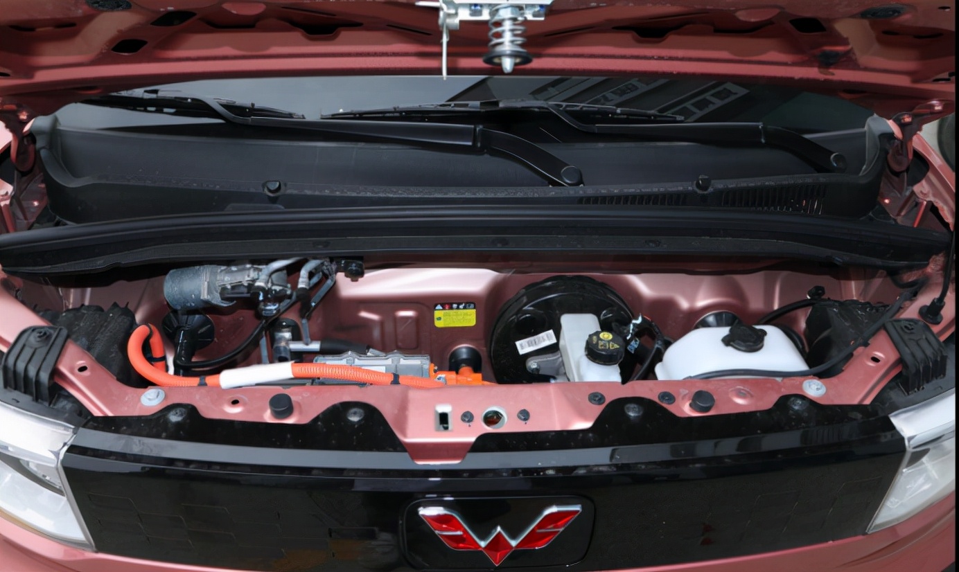 销量暴跌五菱宏光miniev跌落神坛,宏光miniev销量第一