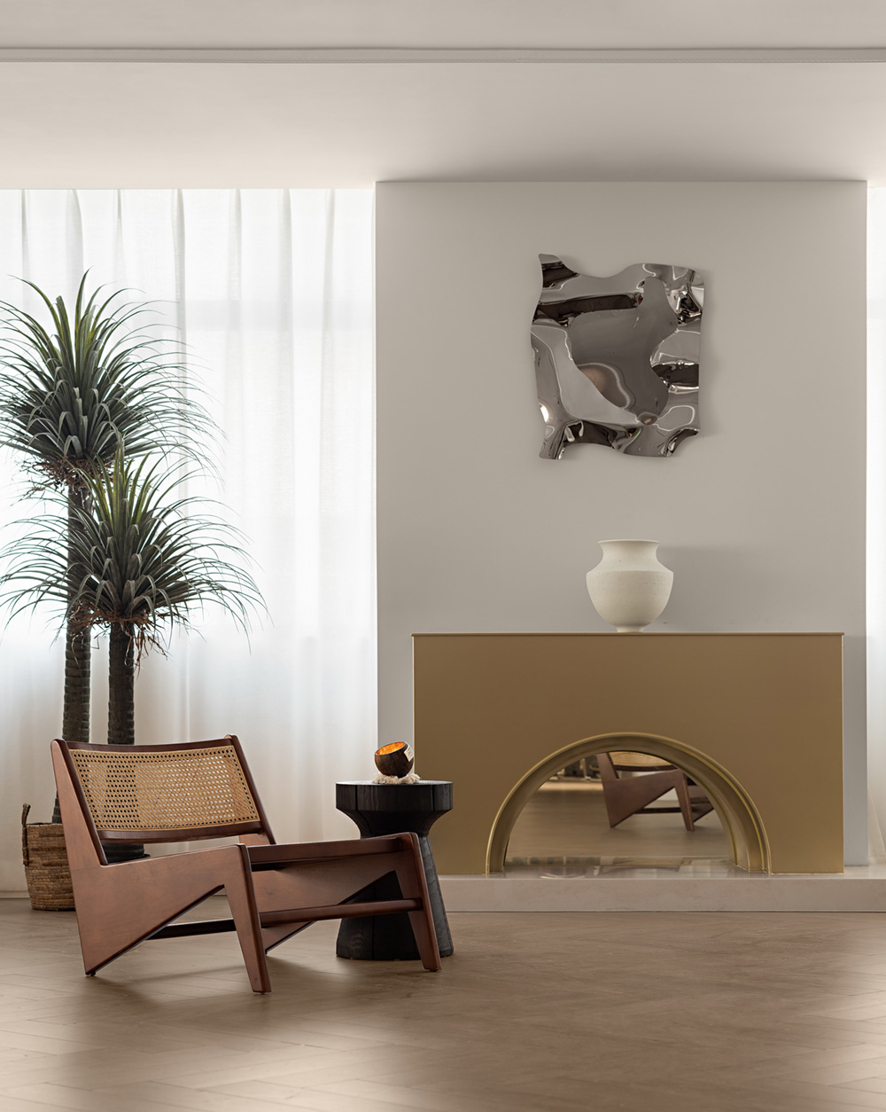 熙攘老街中的“后花园”大巭服饰深圳办公设计欣赏