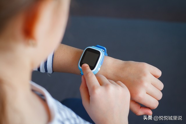 校长猥亵多名残障学生获刑三年半,校长性侵残障学生被判刑