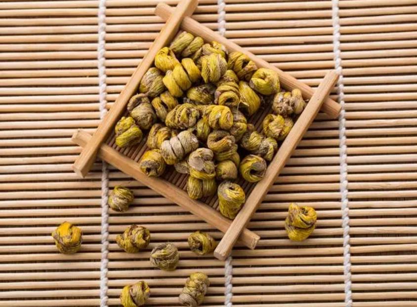 石斛的正确吃法石斛的功能,石斛的正确吃法视频