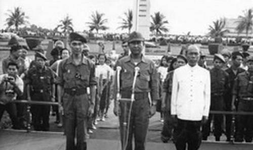 国王死而复生,国王葬礼全国哀悼