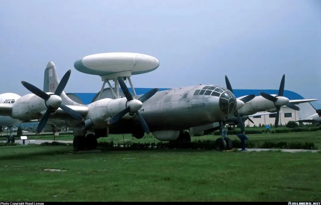 国产预警机上航母视频,国产预警机上舰