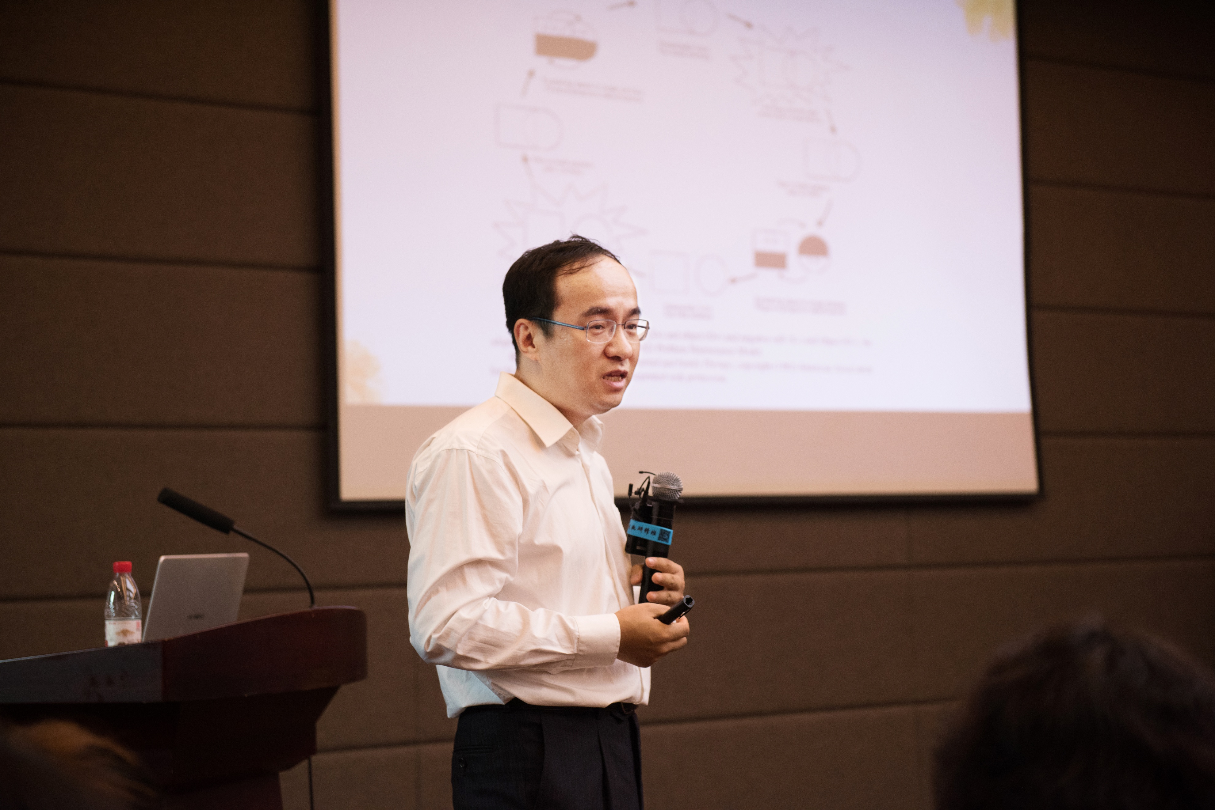 面对老公背叛最正确的做法,老公背叛最佳处理办法