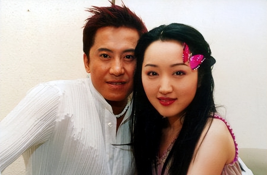 分手的26年后，赖文峰出狱乡下结婚度日，杨钰莹的选择令人心疼