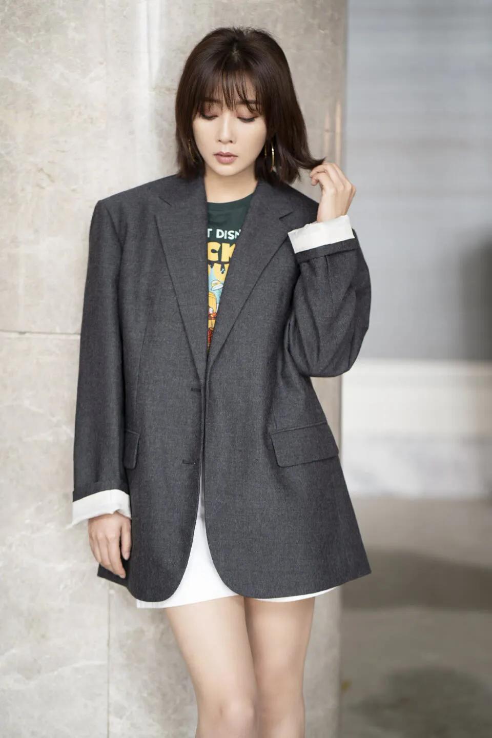 自从前夫入狱后，41岁“水蜜桃”殷桃，为何至今无人敢娶？