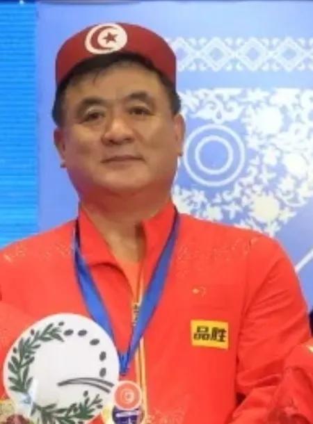 李隼介绍国乒教练员分组情况,国乒2019年教练及队员分组