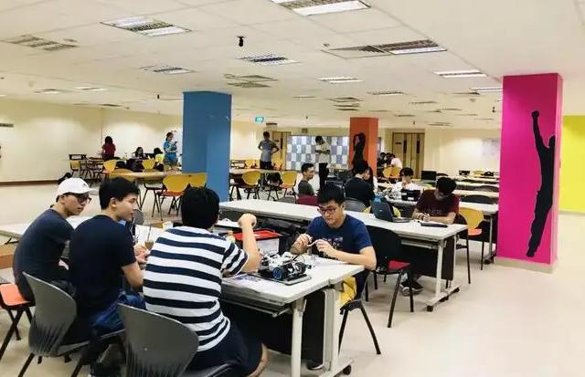 国内读研和新加坡读研哪个更好,考研去国外的建议