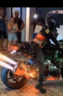 纹身为什么要三思而后行,颈部纹身三思而后行