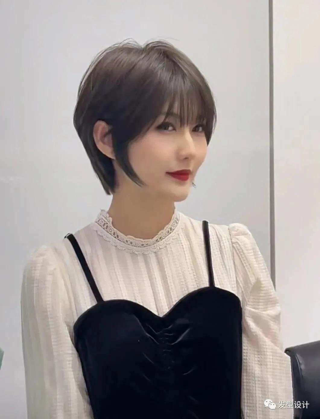 “热短发”，是纯欲天花板哦