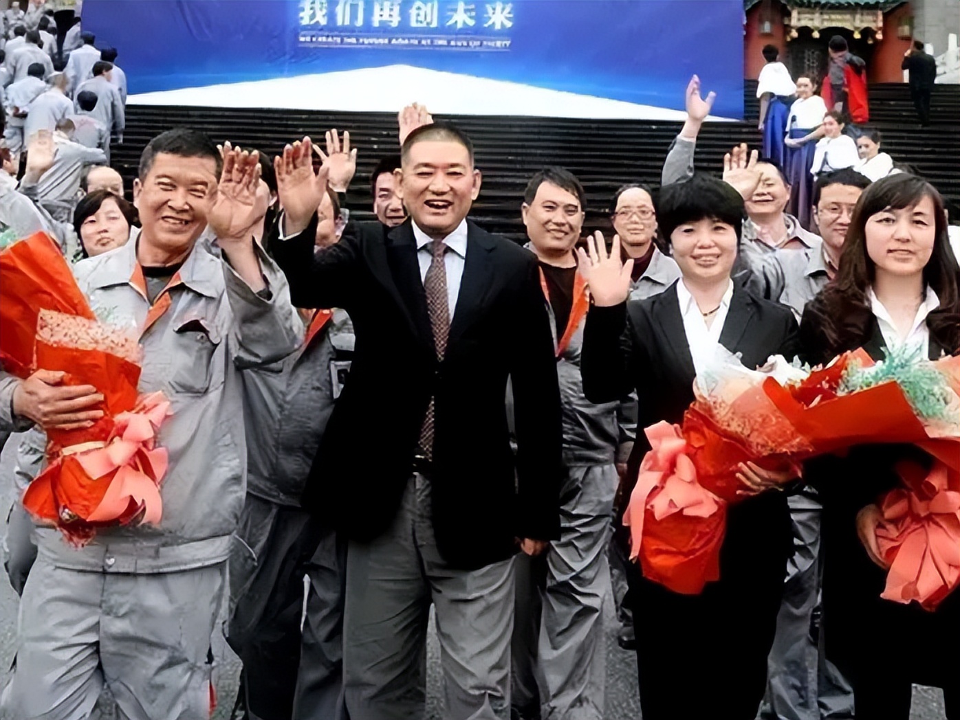 坠落的重庆富豪：占据越南摩托半壁江山，身家百亿却被15亿压垮