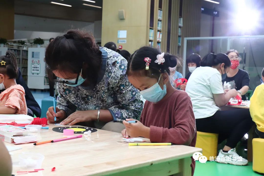 图书馆庆元旦绘本故事大赛,图书馆绘本故事简报