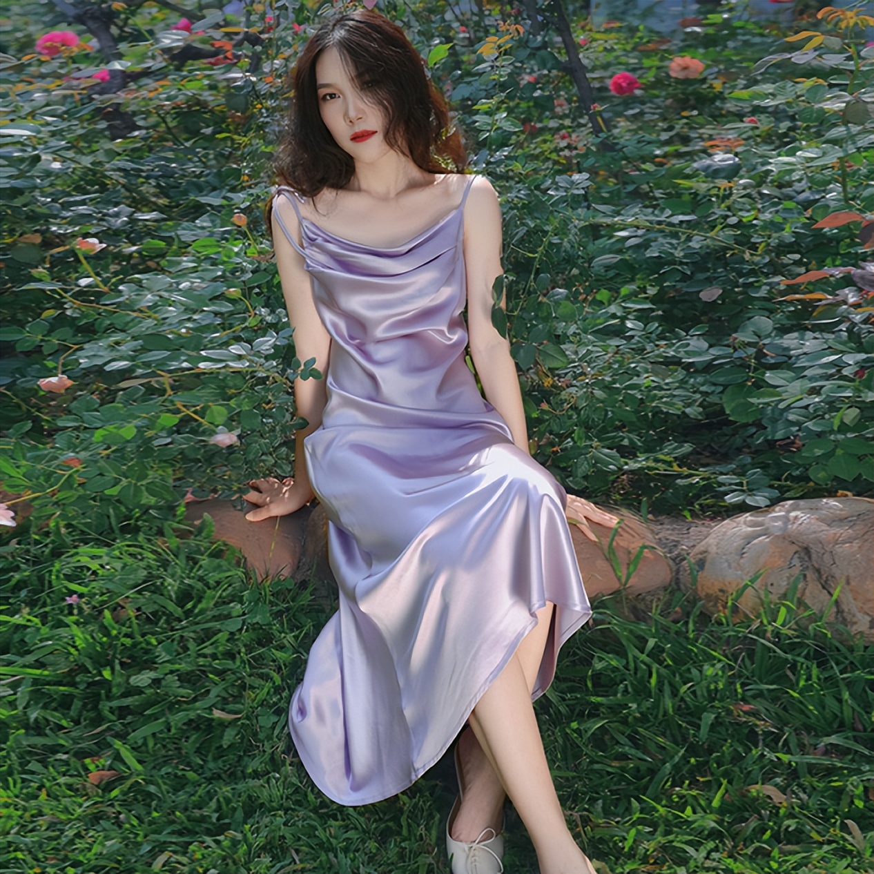 醋酸裙潮气质,小个子蕾丝裙今年流行什么裙