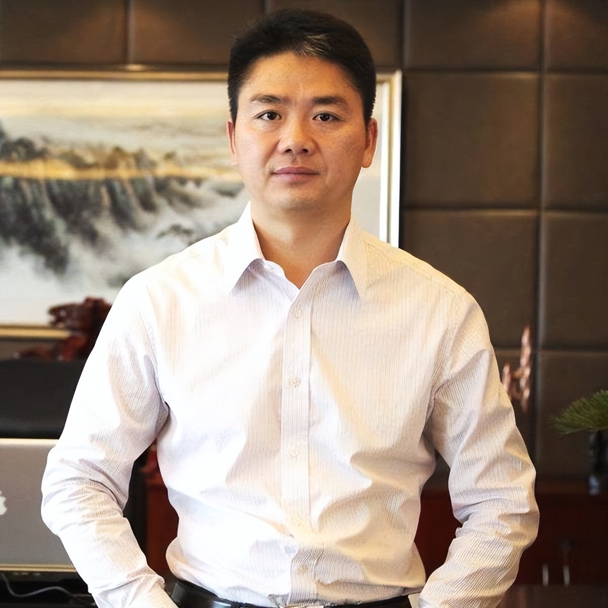 刘强东卸任后京东员工的待遇,京东刘强东走了对基层员工的影响