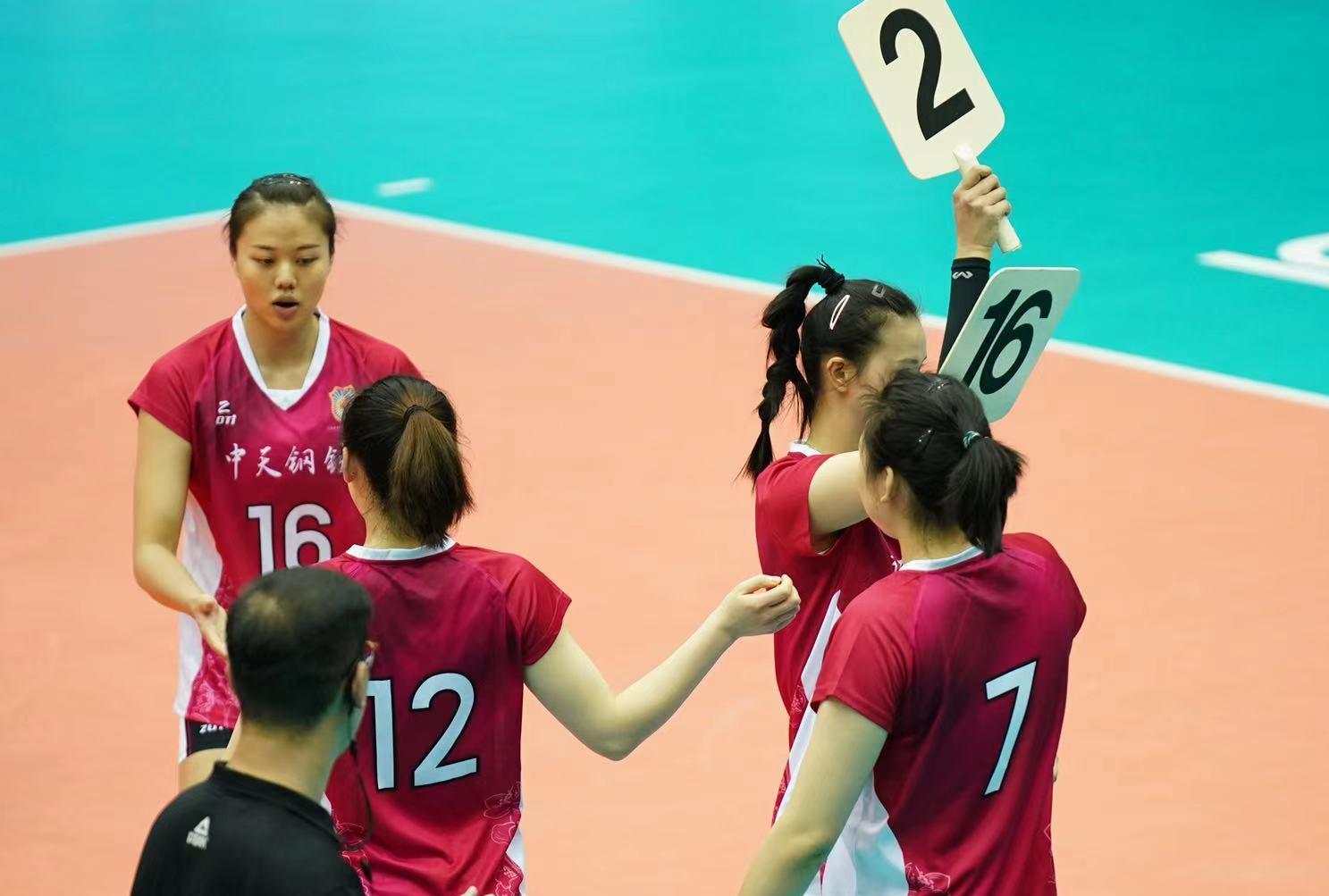 这能跳3米05？江苏小将体型惊人，比龚翔宇重18kg，比孙燕厚一倍