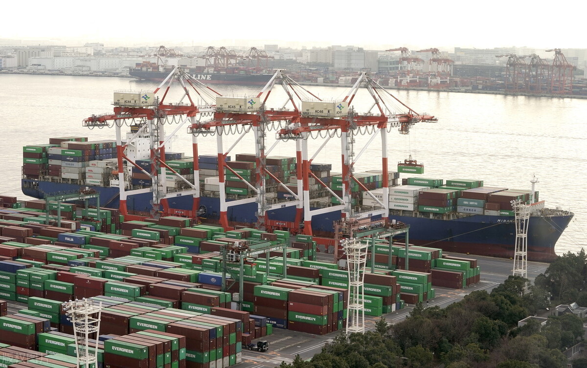 日元贬值为何经济没崩溃,日元大幅贬值对日本的影响