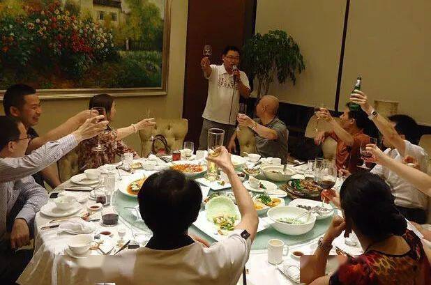 四川没有酒桌礼节吗,四川酒桌文化