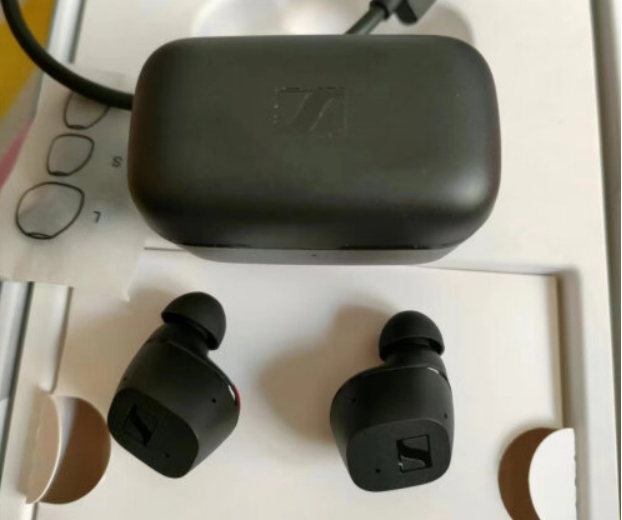 蓝牙耳机哪个牌子的好测评,蓝牙耳机什么品牌比较实用又好用