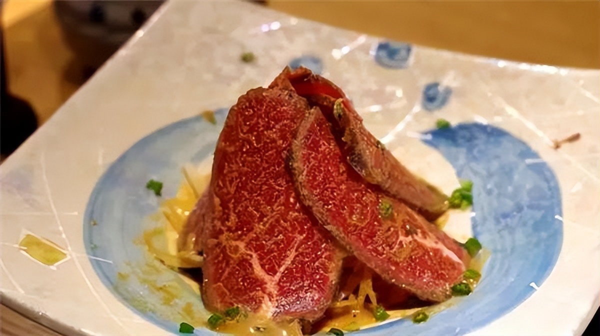 没人担心过日本人的卫生问题吗？吃章鱼卵、生牛肉、生马肉…