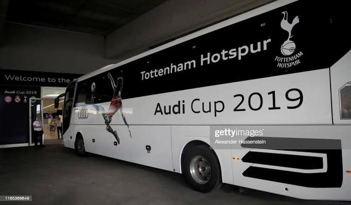 欧洲足球更衣室,欧洲足球大巴车品牌