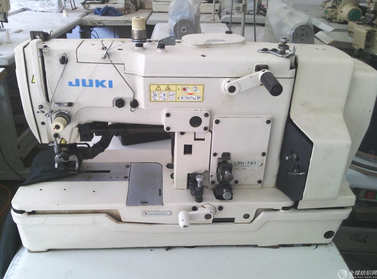 缝纫机锁边机线路过密维修教程,老式缝纫机锁眼机不往前走怎么办