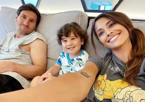 盘点足球场上的令人羡慕的爱情,足球界里让人羡慕的爱情