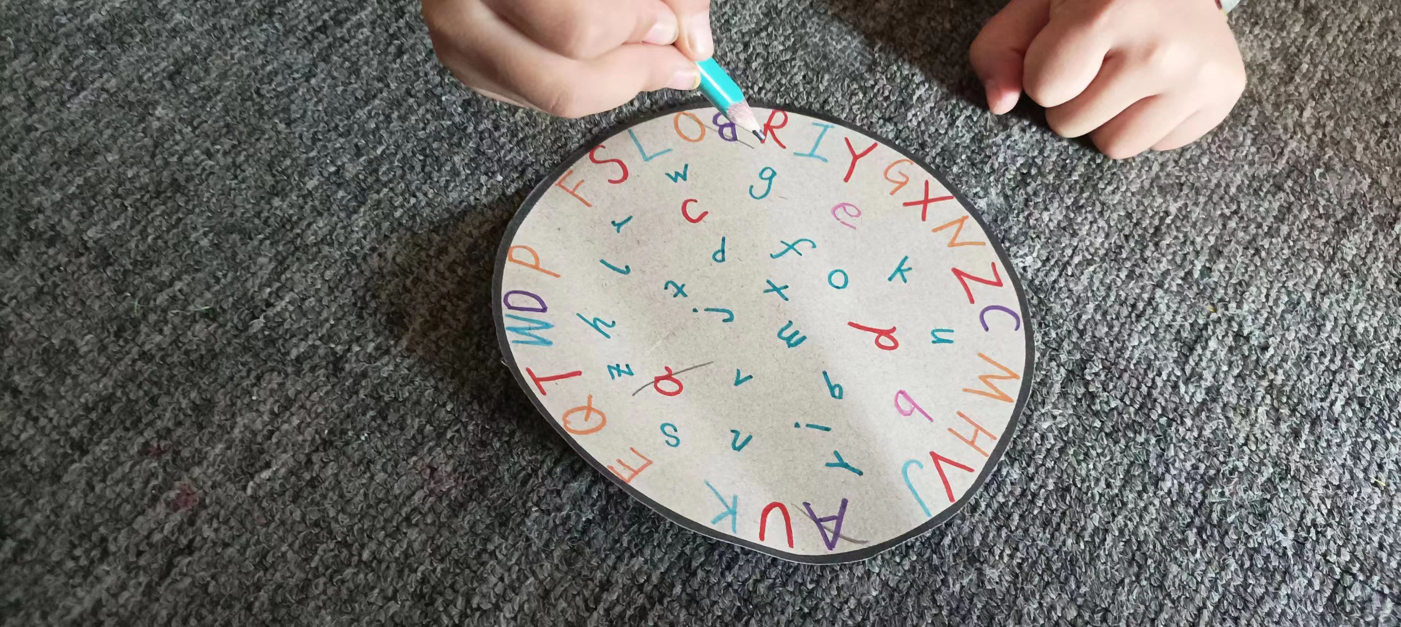 26个英文字母趣味游戏教学,幼儿学英文字母的正确方法