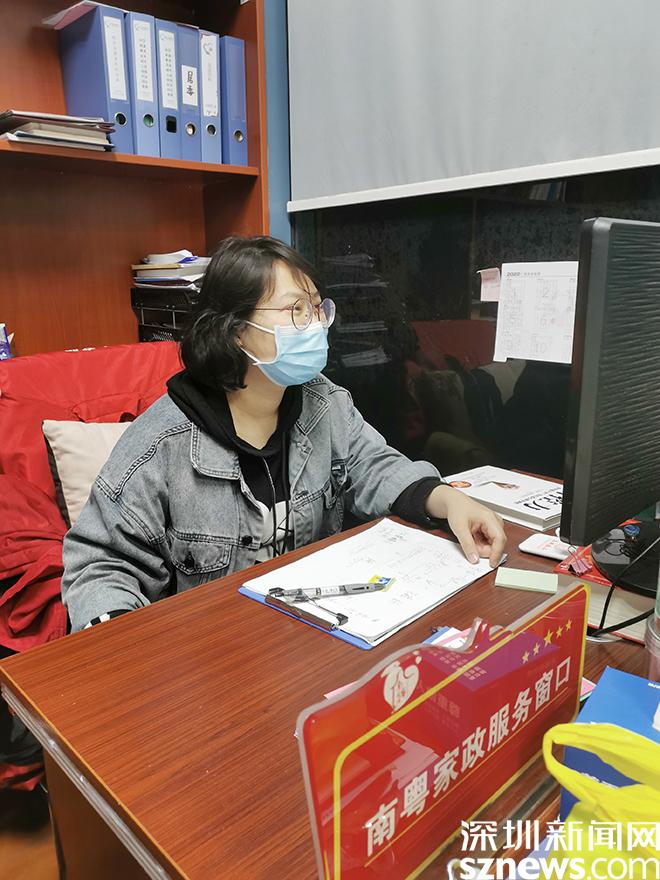 防疫暖心图片,防疫人员感人图片