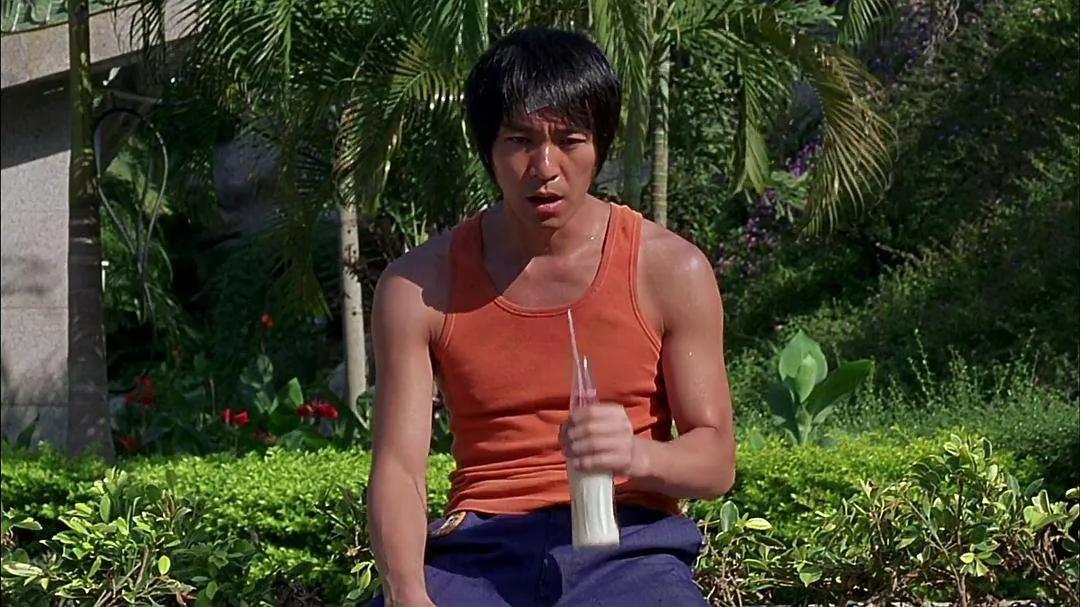 1个穷困潦倒捡废品的人，心怀功夫自创少林足球队最后逆袭成功！