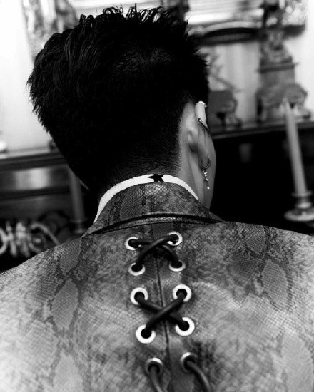 他泰一眼万年的外观2:南农的酒窝,呆的喉结,普明的耳边痣