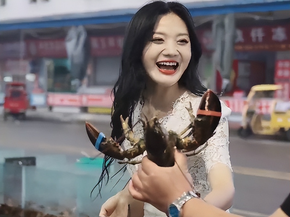 网红唐小鱼被曝光,网红唐小鱼抖音号