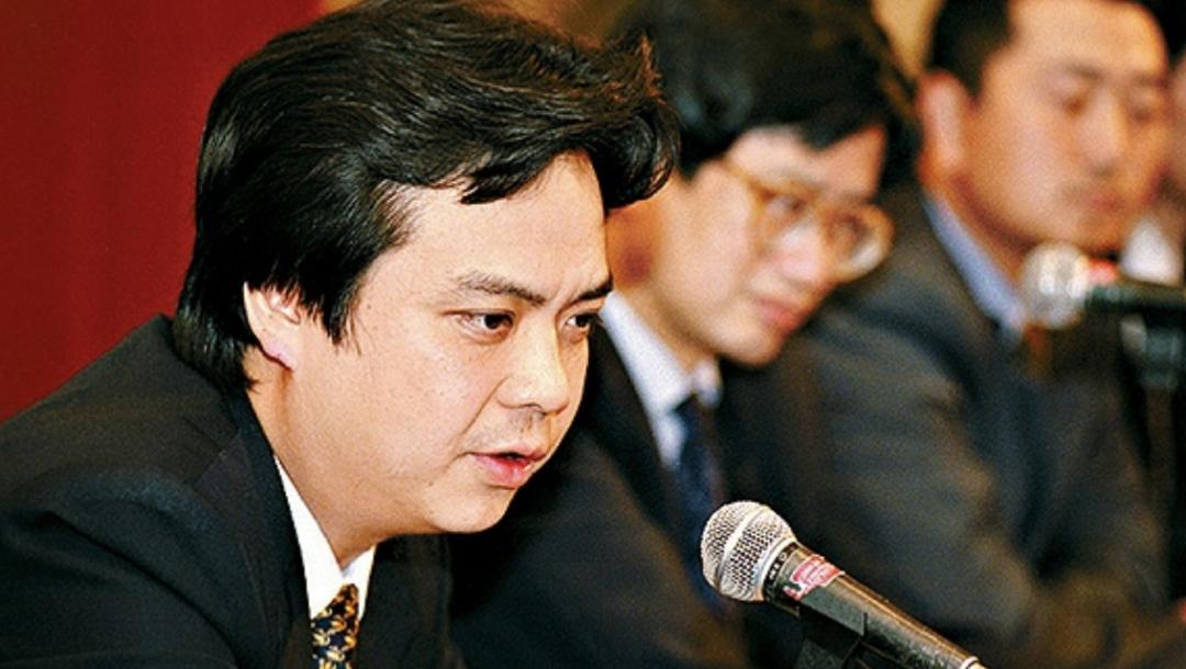 以前转移资产的中国首富,以前的重庆首富