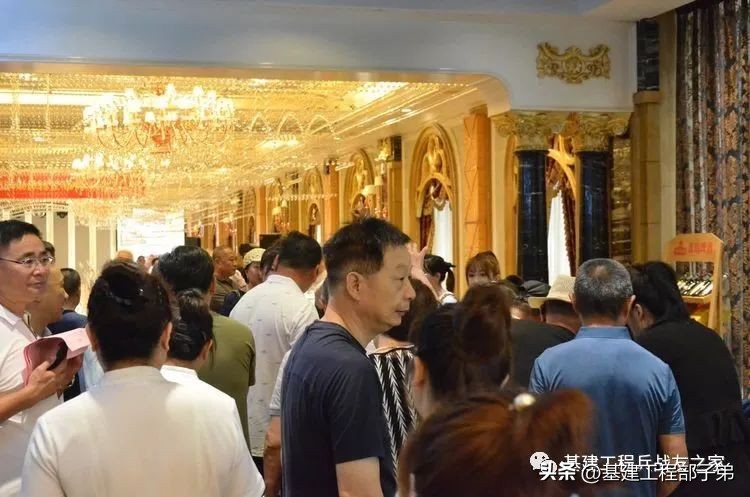 庆八一慰问退役老兵,庆八一老兵视频