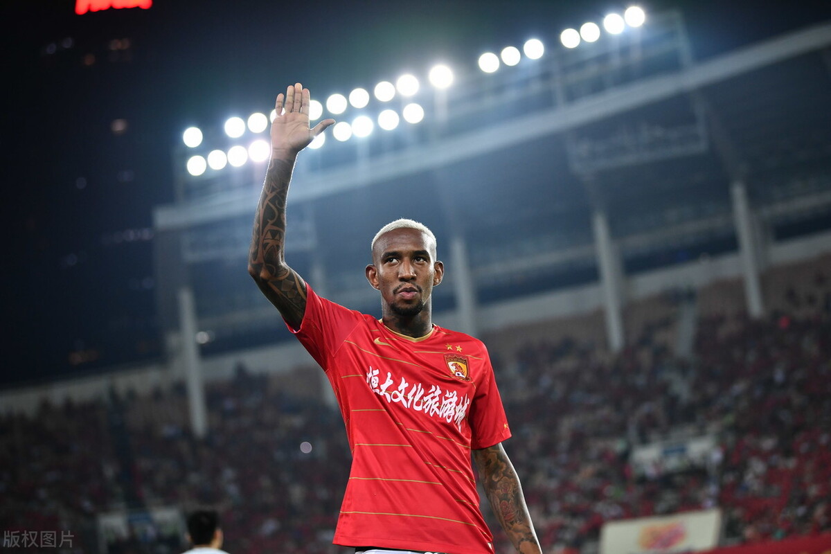 c罗2亿年薪要交多少税,c罗2亿年薪是真的吗