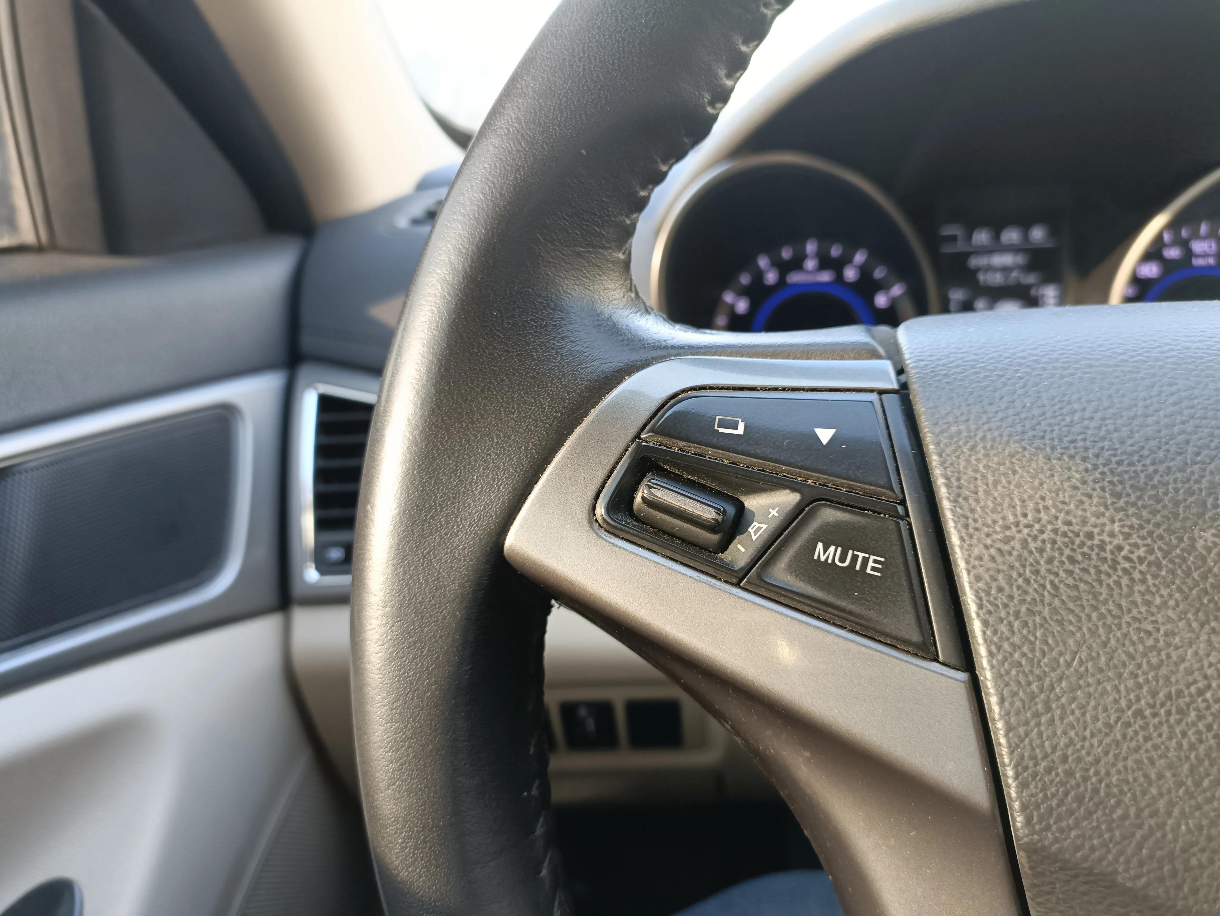 长安逸动6个喇叭在什么位置,逸动第三代6个音响