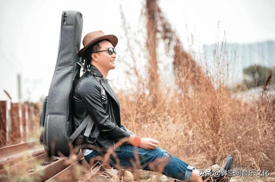 彝族有名的音乐人,彝族歌手音乐