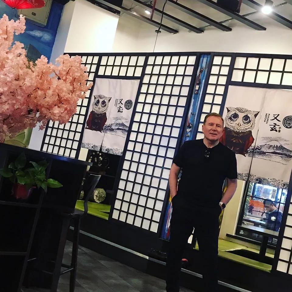 唐纳德小传丨成足救火教练，中国女足军师