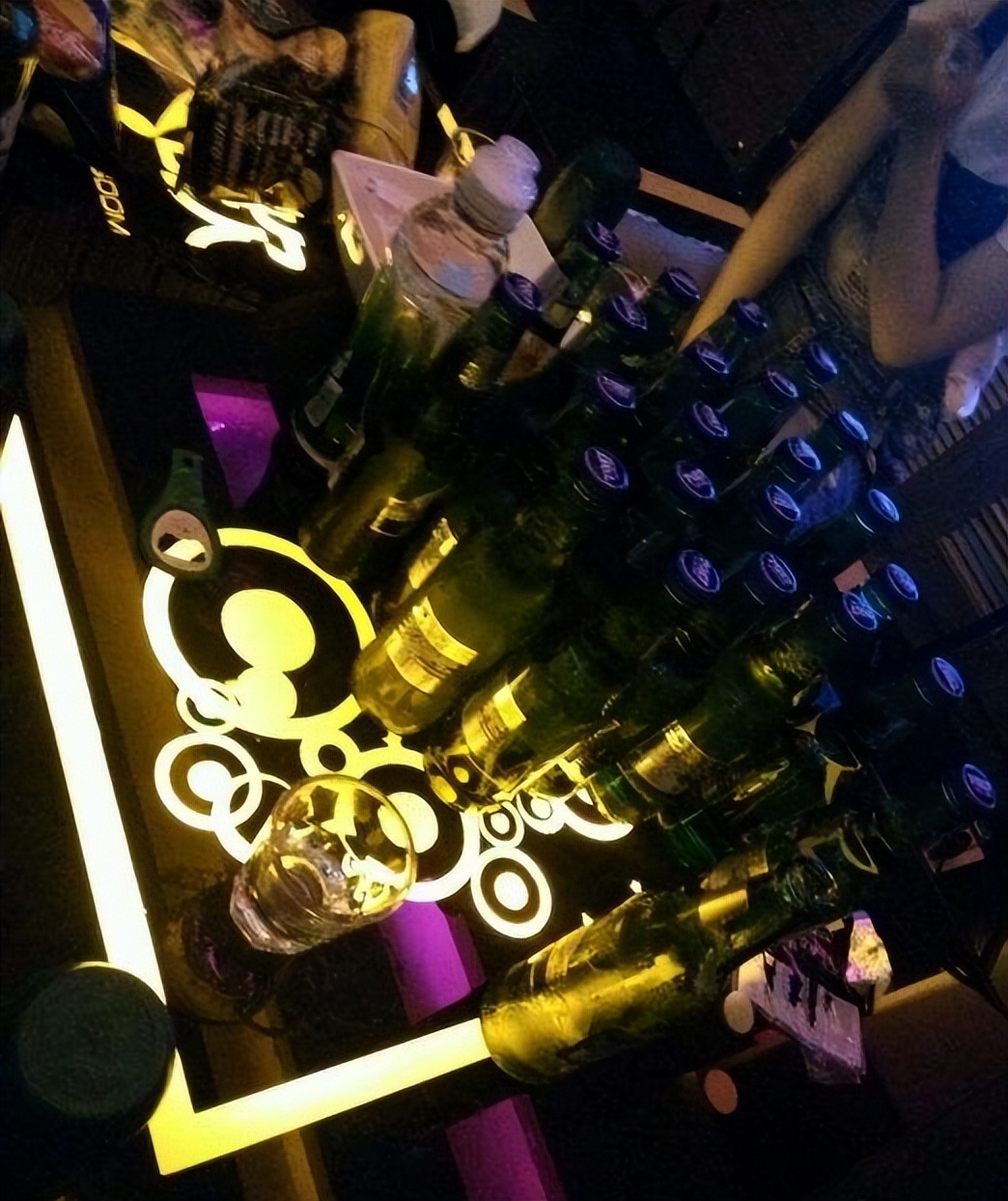 我是一个潮汕人，给女明星当司机两年，她向我求婚，我该怎么办？