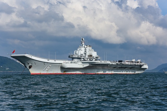 瓦良格号怎么让土耳其放行的,瓦良格号是被土耳其拦截的吗