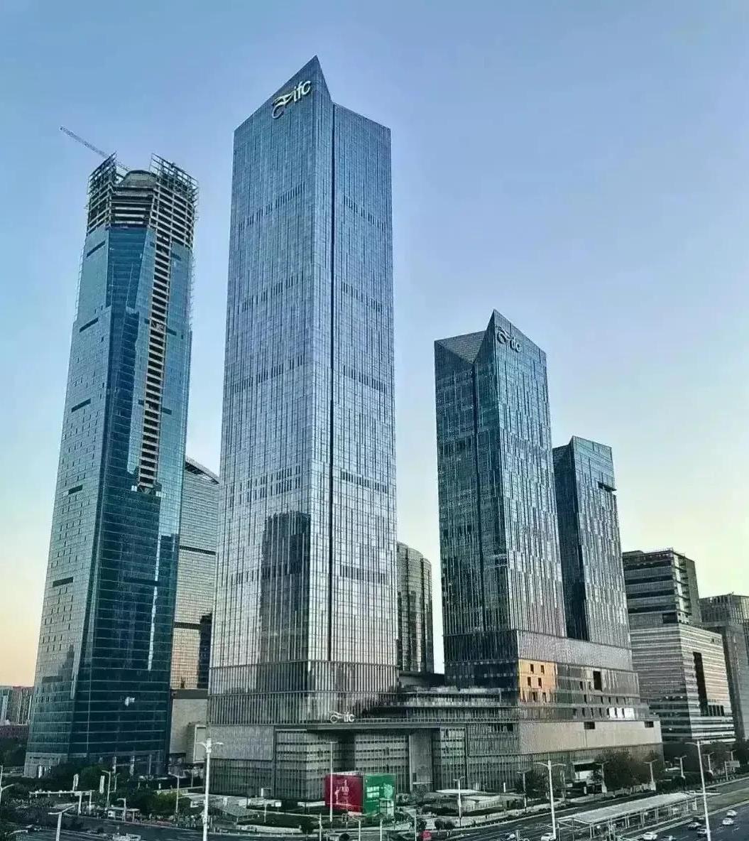 南京和杭州哪个城市更适合投资,杭州比南京强在哪里