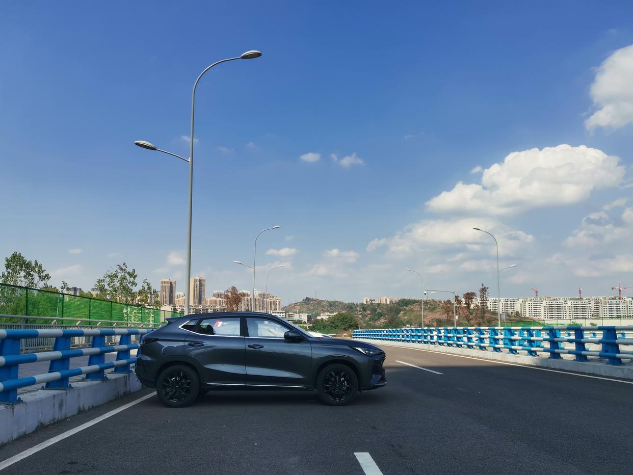 欧尚x5plus怎么会不剐蹭,老司机评价欧尚x5plus